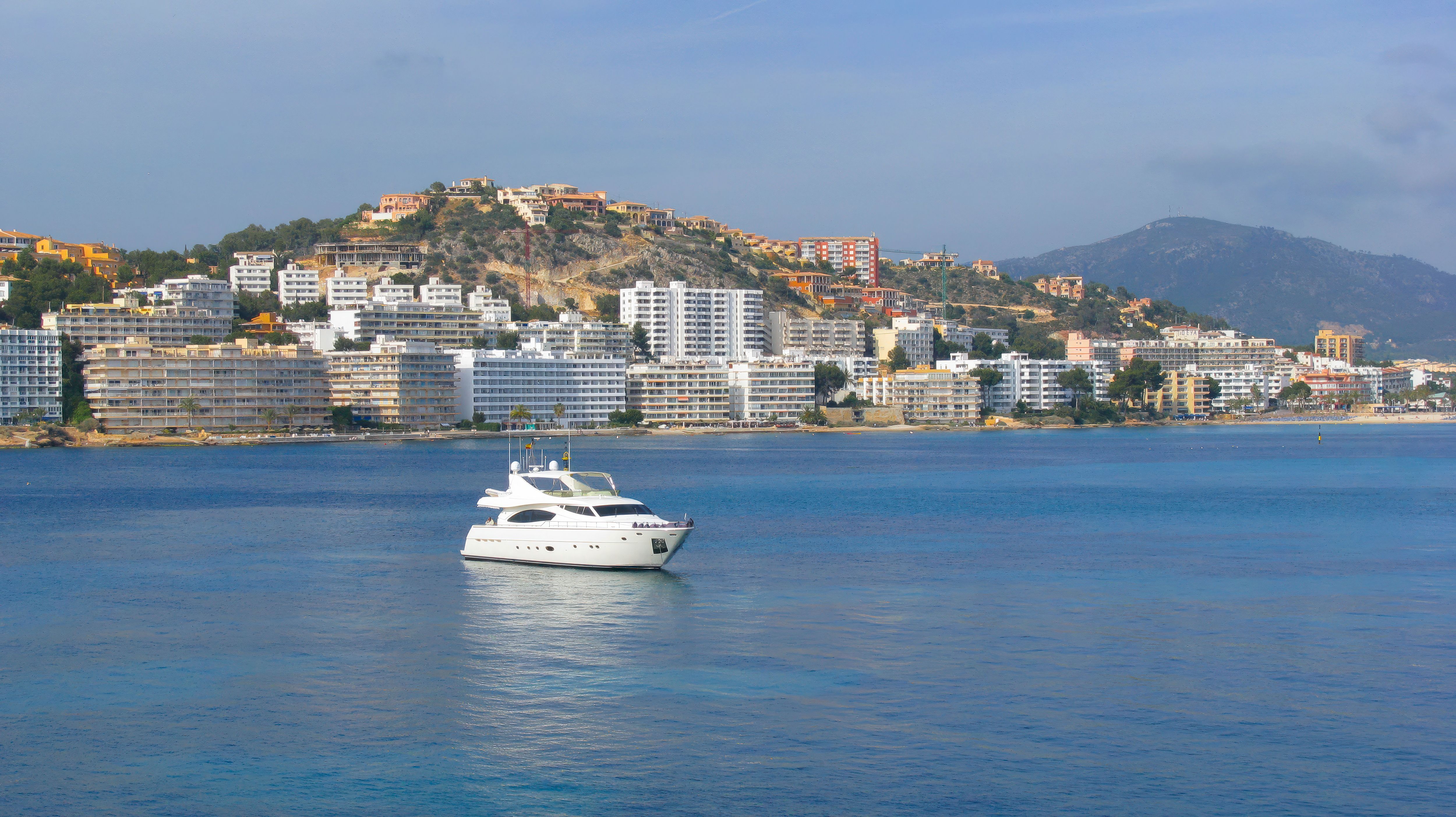 Yacht Riviera dei Fiori — Sanremo