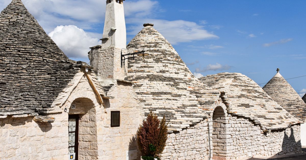 Casa a 1 euro al borgo alto — Dozza