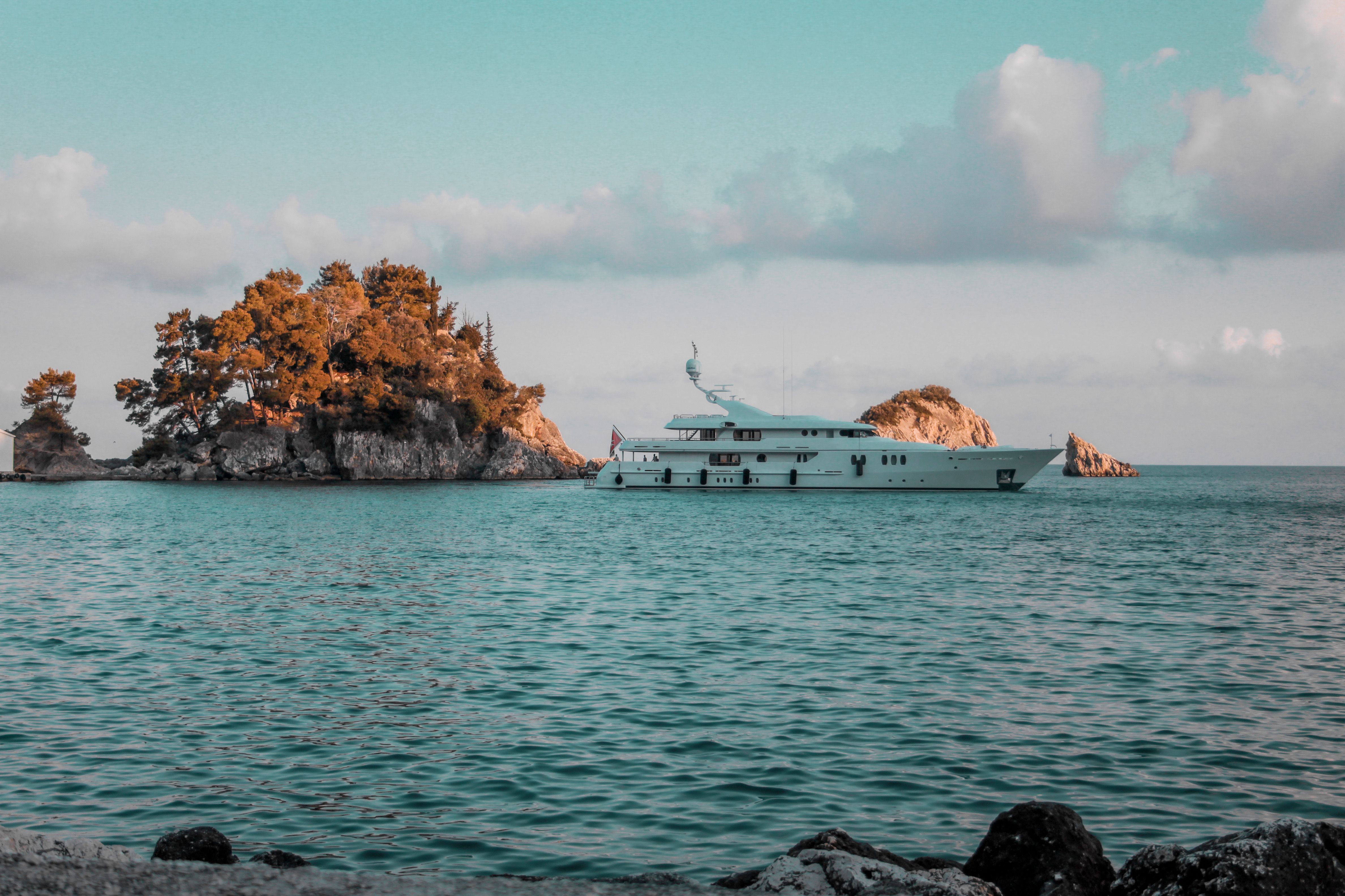 Yacht Costa Smeralda — Porto Cervo